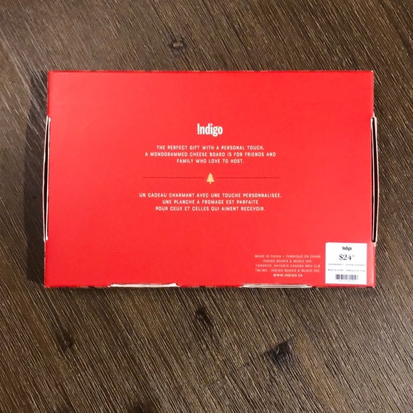 2/$22❤️ INDIGO Monogrammed Cheese board - Picture 8 of 15